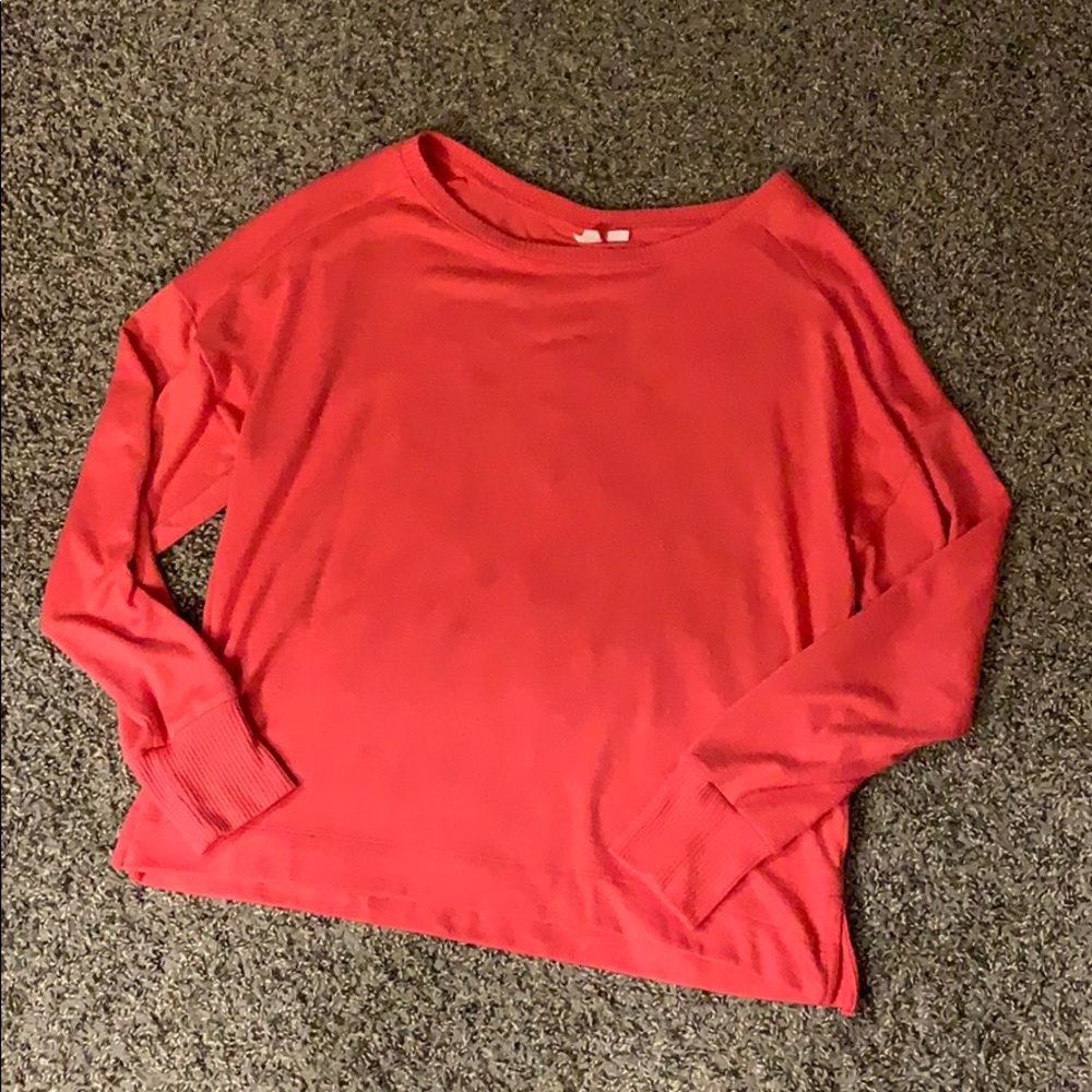Pink gap sweater